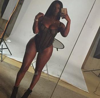 , 22  female escort, Montgomery