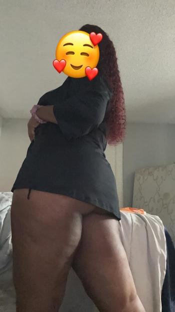 Saira, 27  female escort, Montgomery