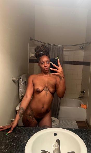 Chocolate , 25  female escort, Montgomery