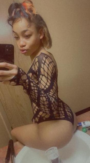 My Active Number:305-202-1 089, 25  female escort, Montgomery