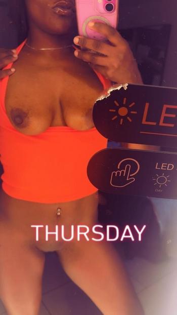 310-504-5075, 22  female escort, Montgomery