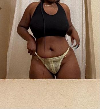 Iips, 26  female escort, Montgomery