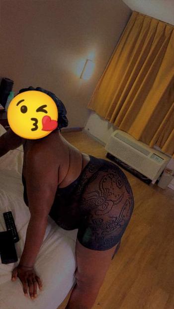 334-326-9570, 30  female escort, Montgomery